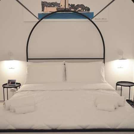 Ellements - Luxury Rooms Μπρίντιζι Εξωτερικό φωτογραφία