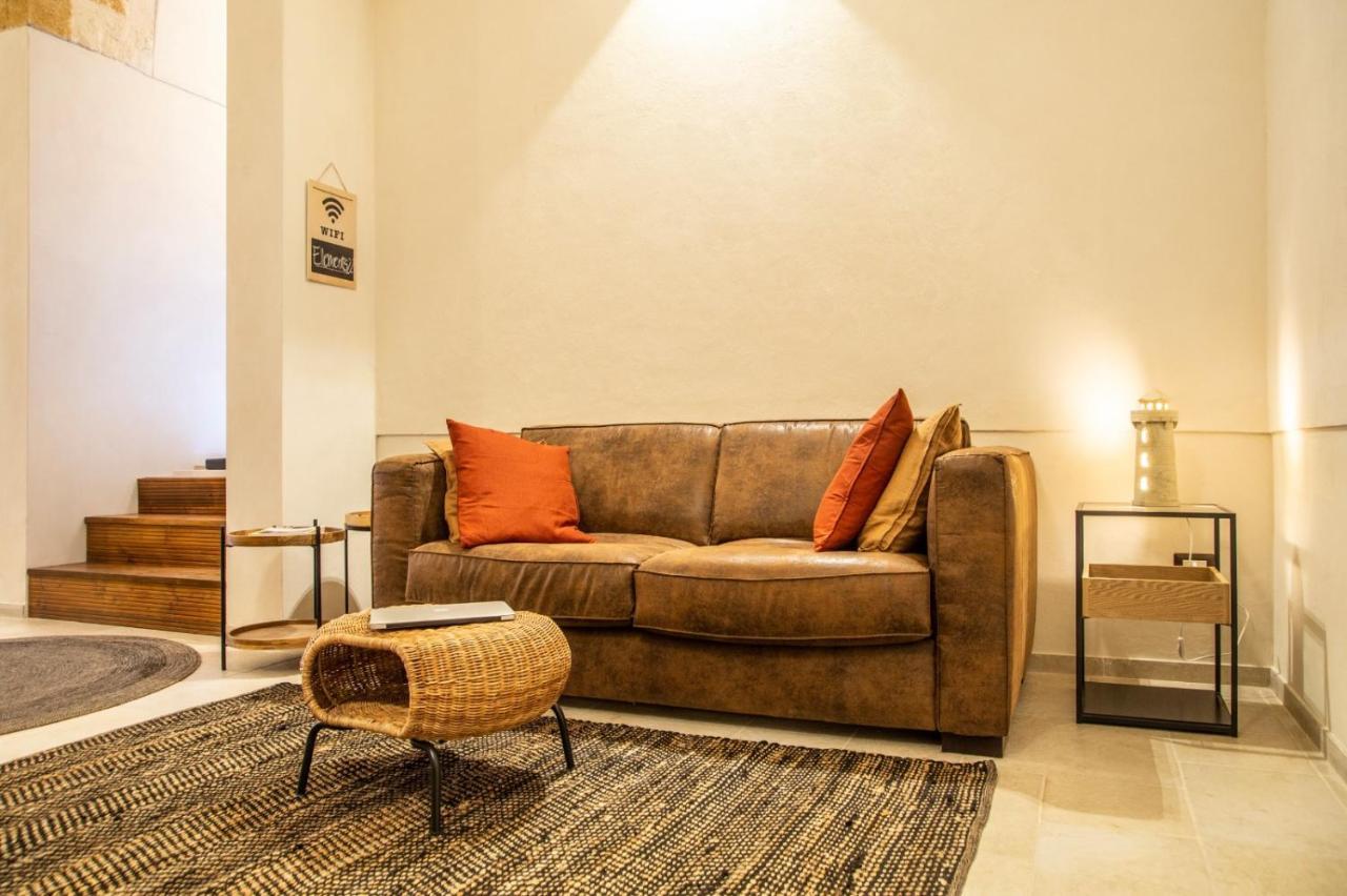 Ellements - Luxury Rooms Μπρίντιζι Εξωτερικό φωτογραφία