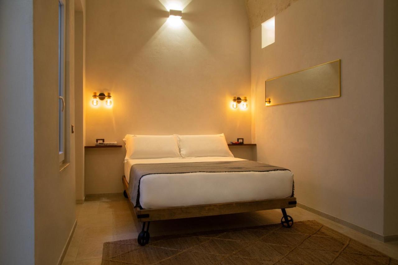 Ellements - Luxury Rooms Μπρίντιζι Εξωτερικό φωτογραφία