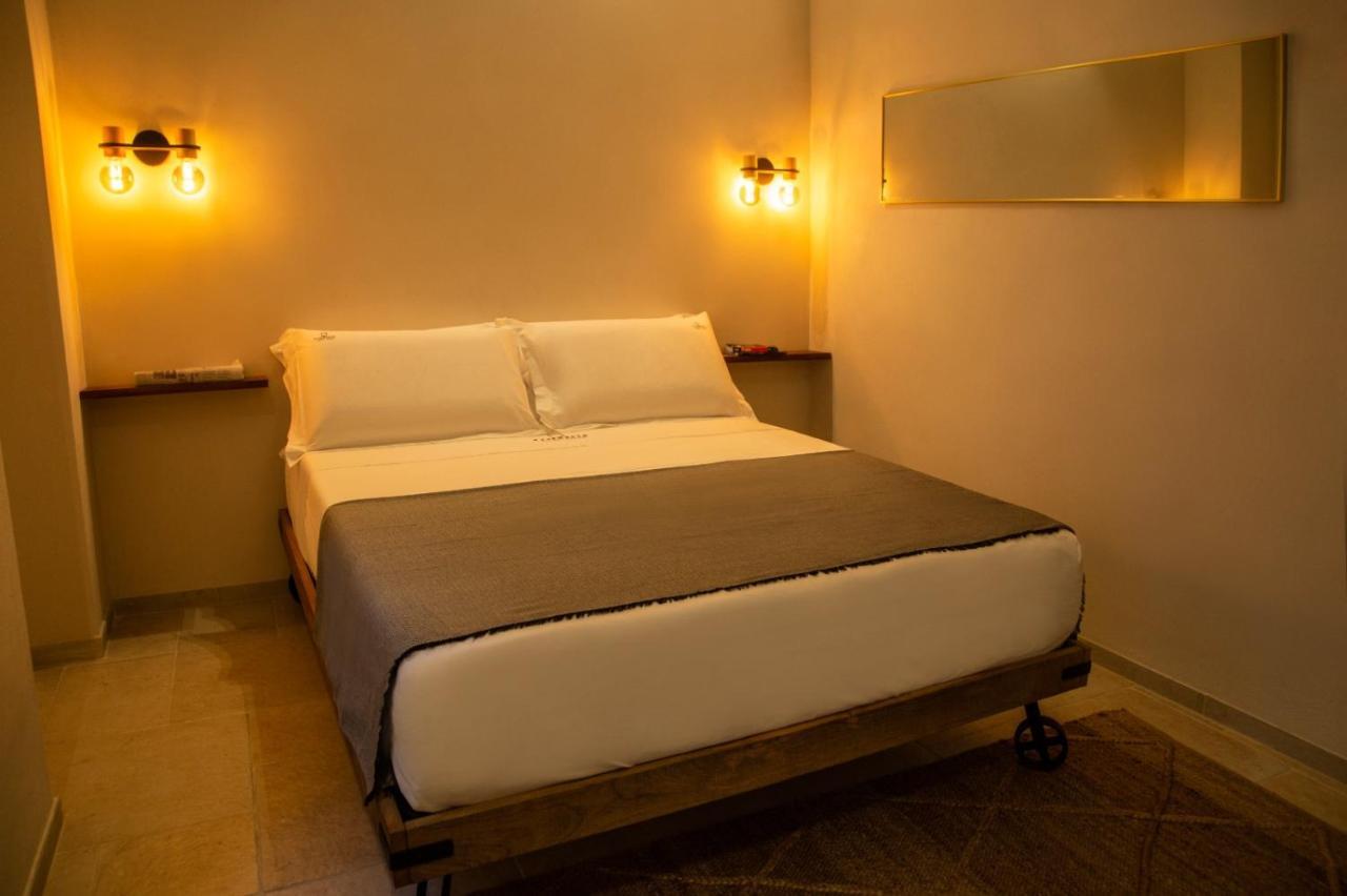 Ellements - Luxury Rooms Μπρίντιζι Εξωτερικό φωτογραφία