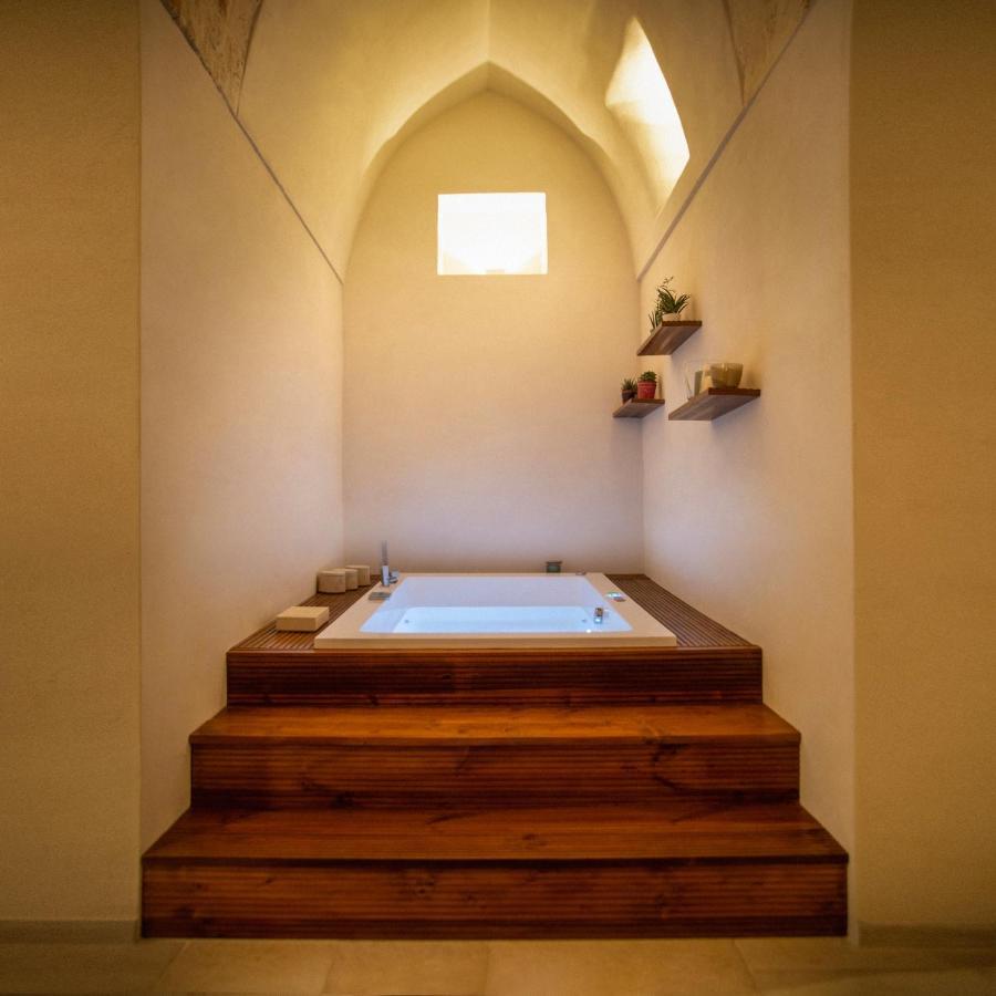 Ellements - Luxury Rooms Μπρίντιζι Εξωτερικό φωτογραφία