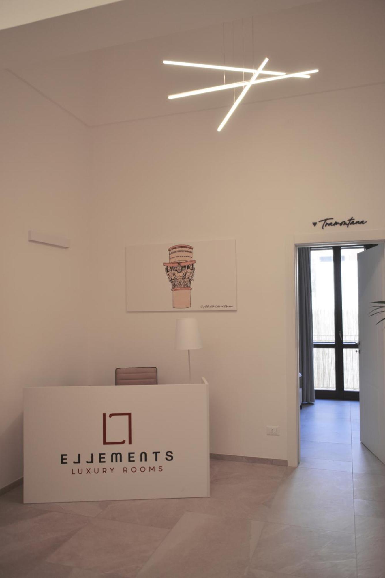 Ellements - Luxury Rooms Μπρίντιζι Εξωτερικό φωτογραφία